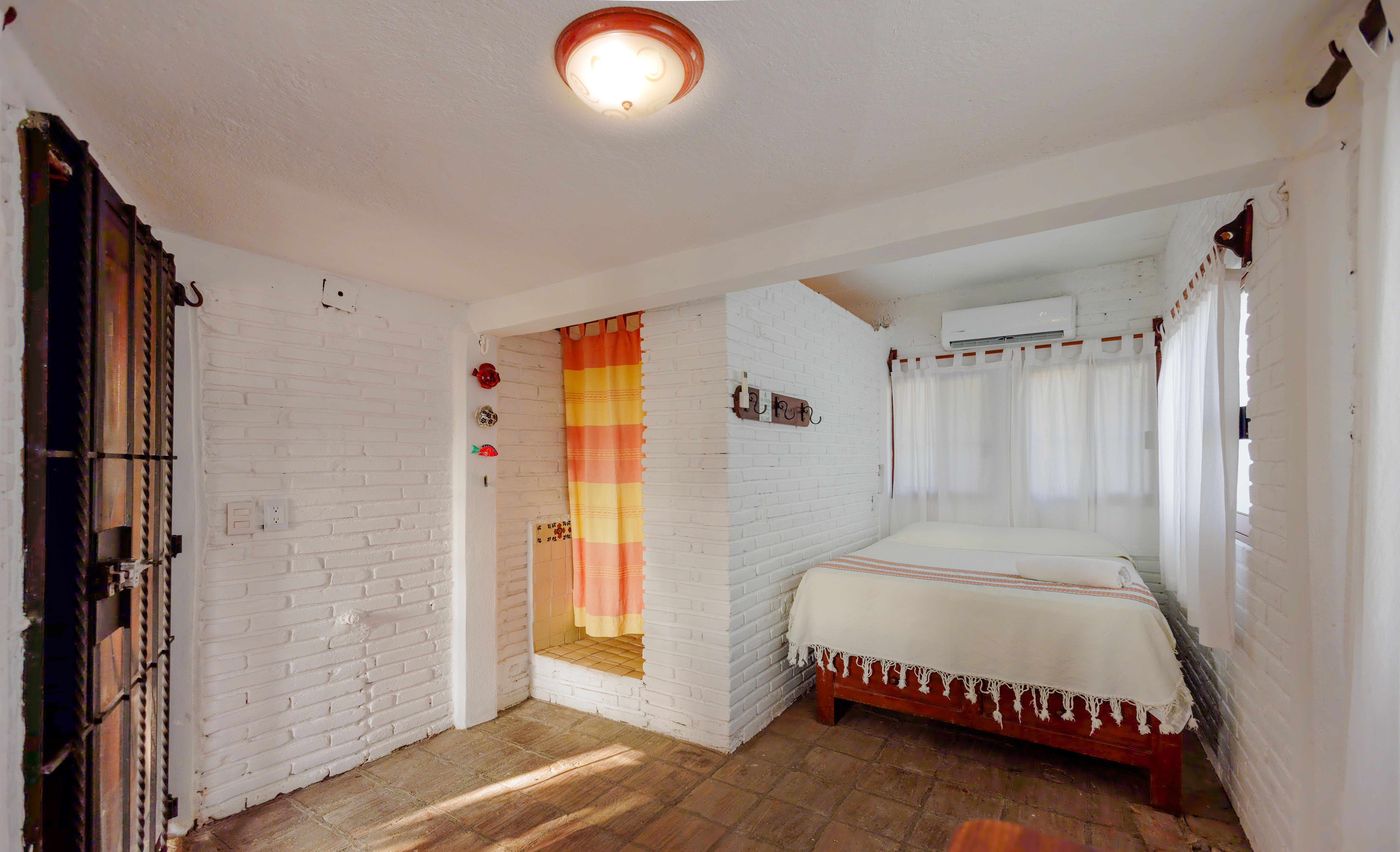 Casa Loma | Classic Mexican Home with 5 bedroom home with private pool & palapa 