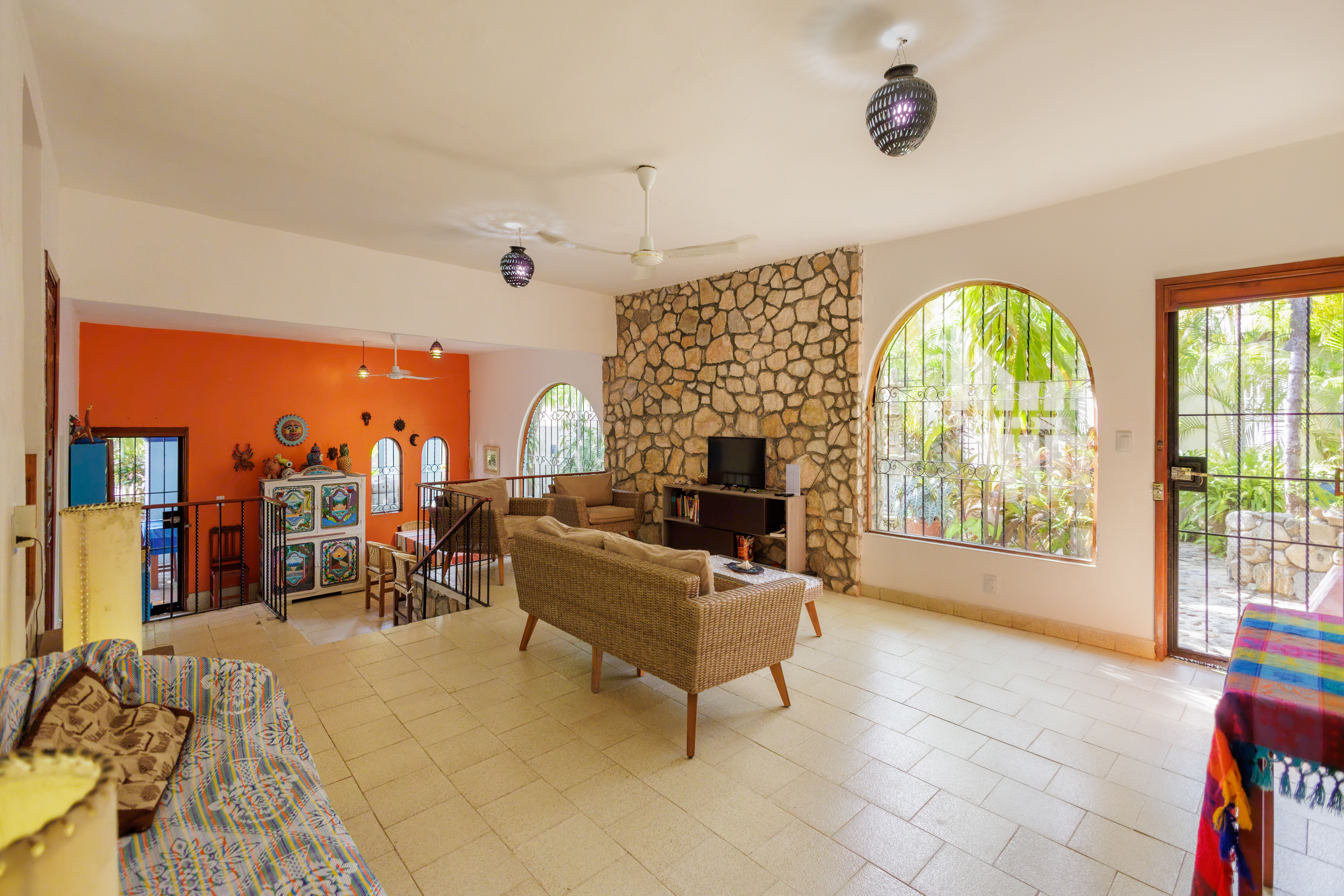 Casa Loma | Classic Mexican Home with 5 bedroom home with private pool & palapa 