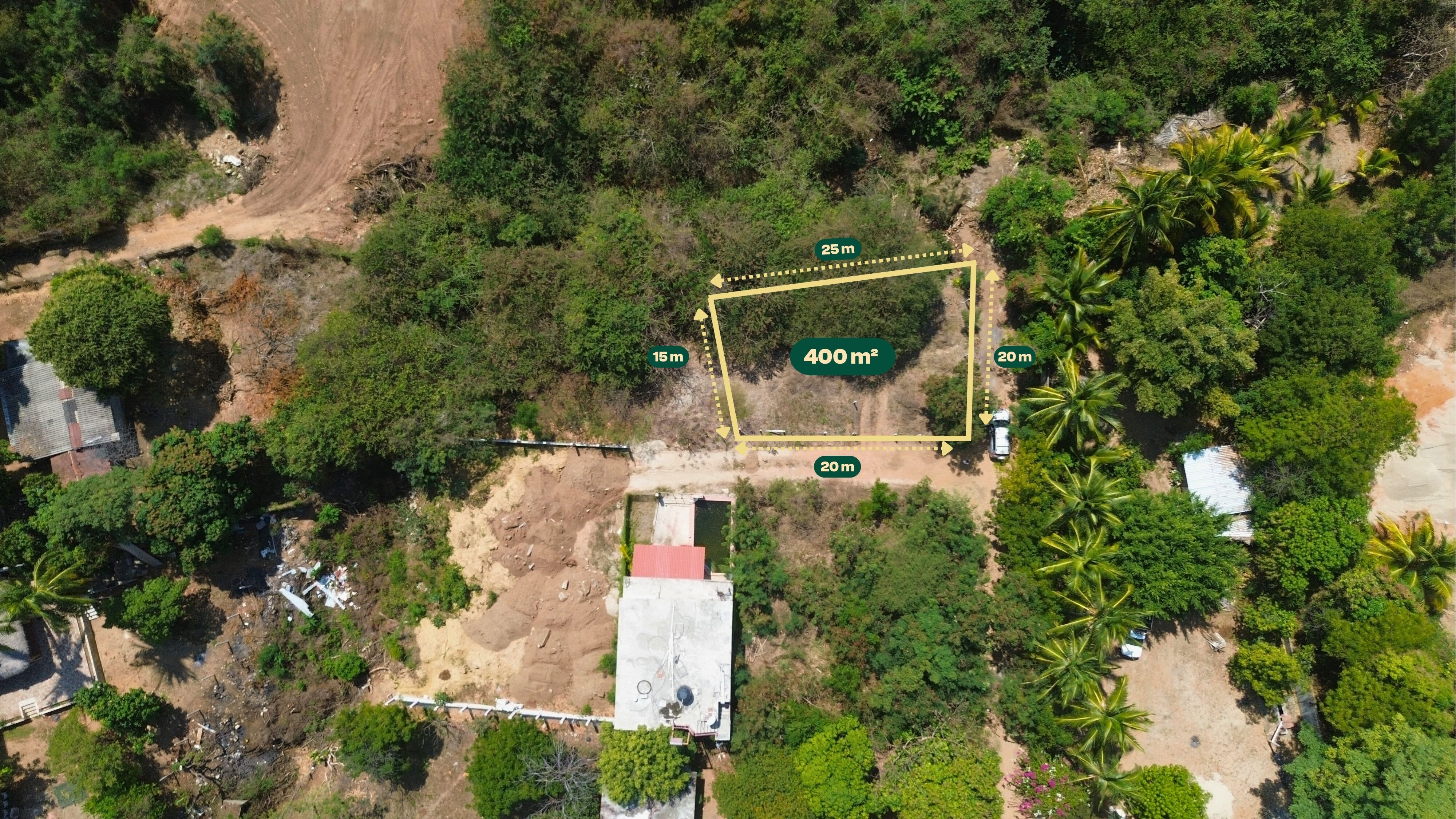 400m2 Corner lot in La Barra - 850m from the beach