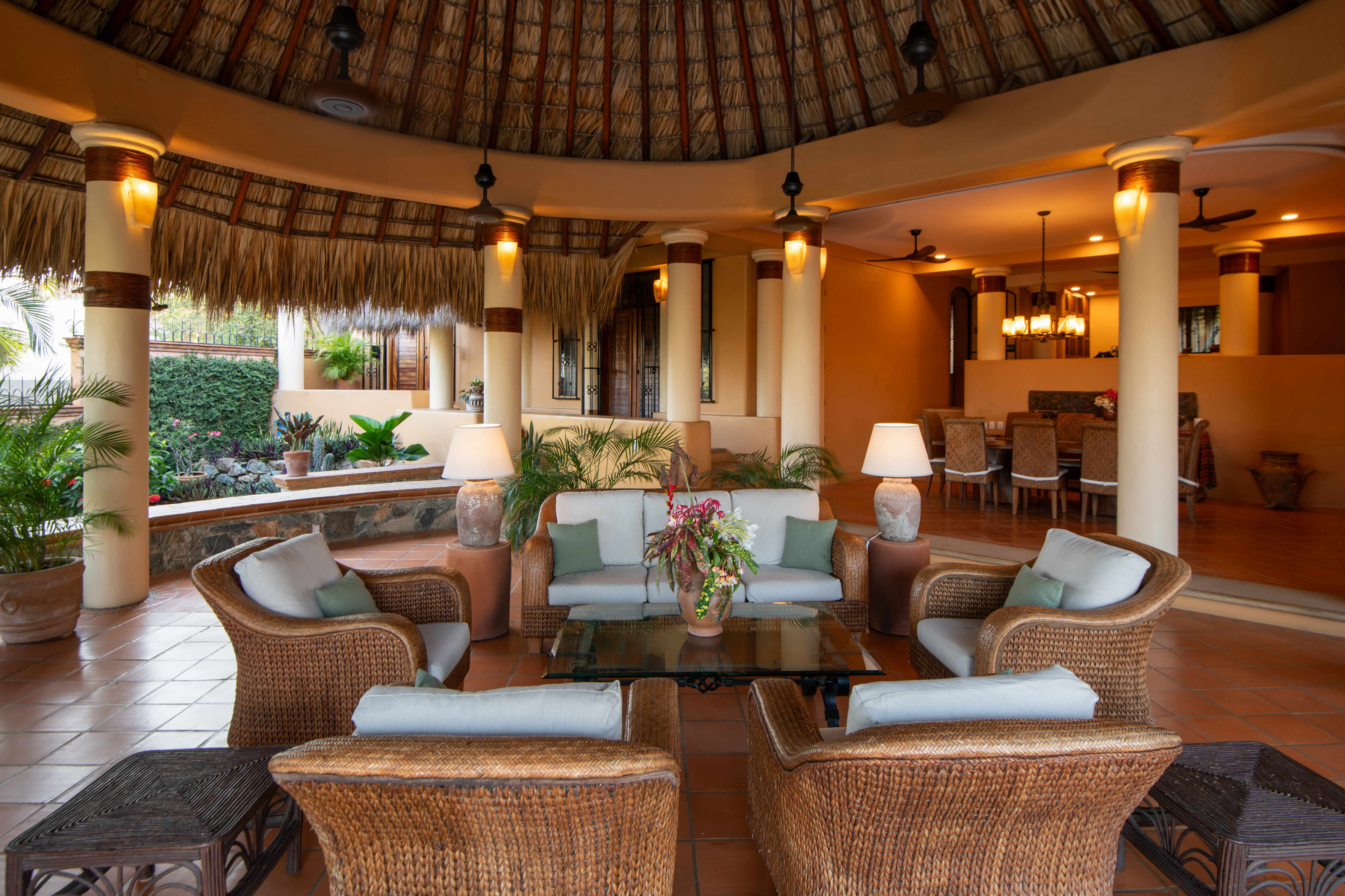Spacious 4-Bedroom Villa with Pool & Ocean Views in La Punta