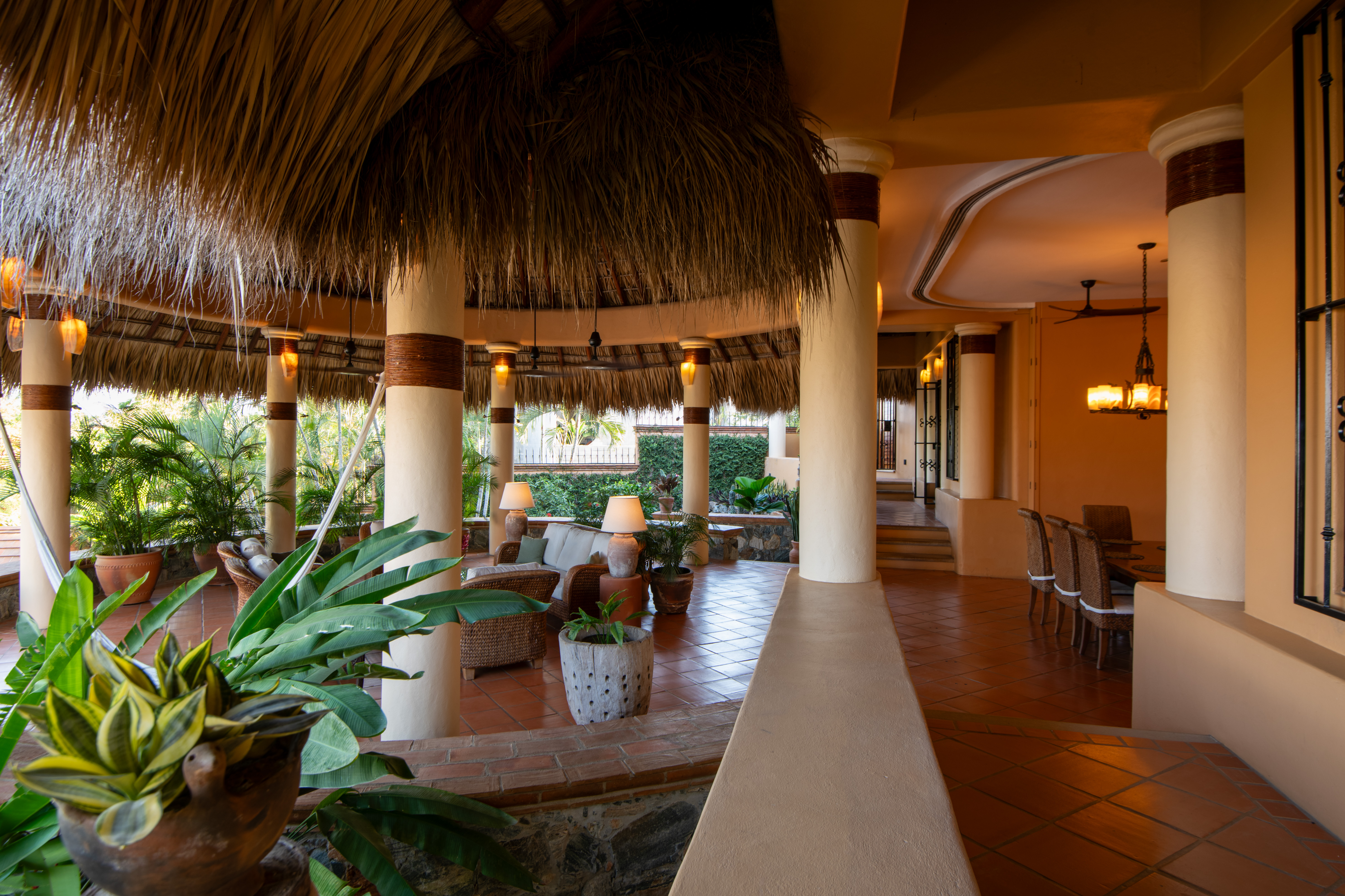 Spacious 4-Bedroom Villa with Pool & Ocean Views in La Punta