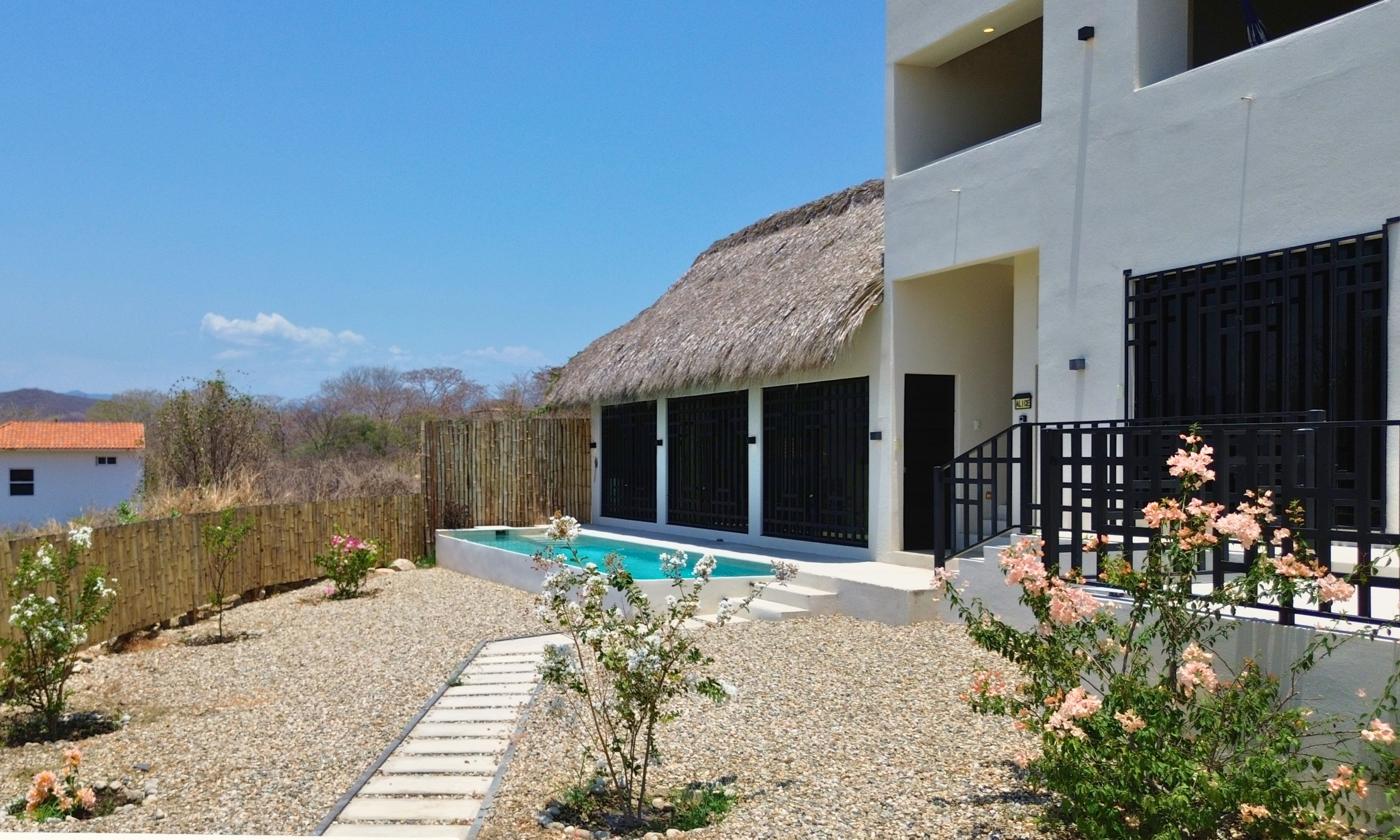 Casa Alice | Oceanview eco villa with pool, near several surf spots