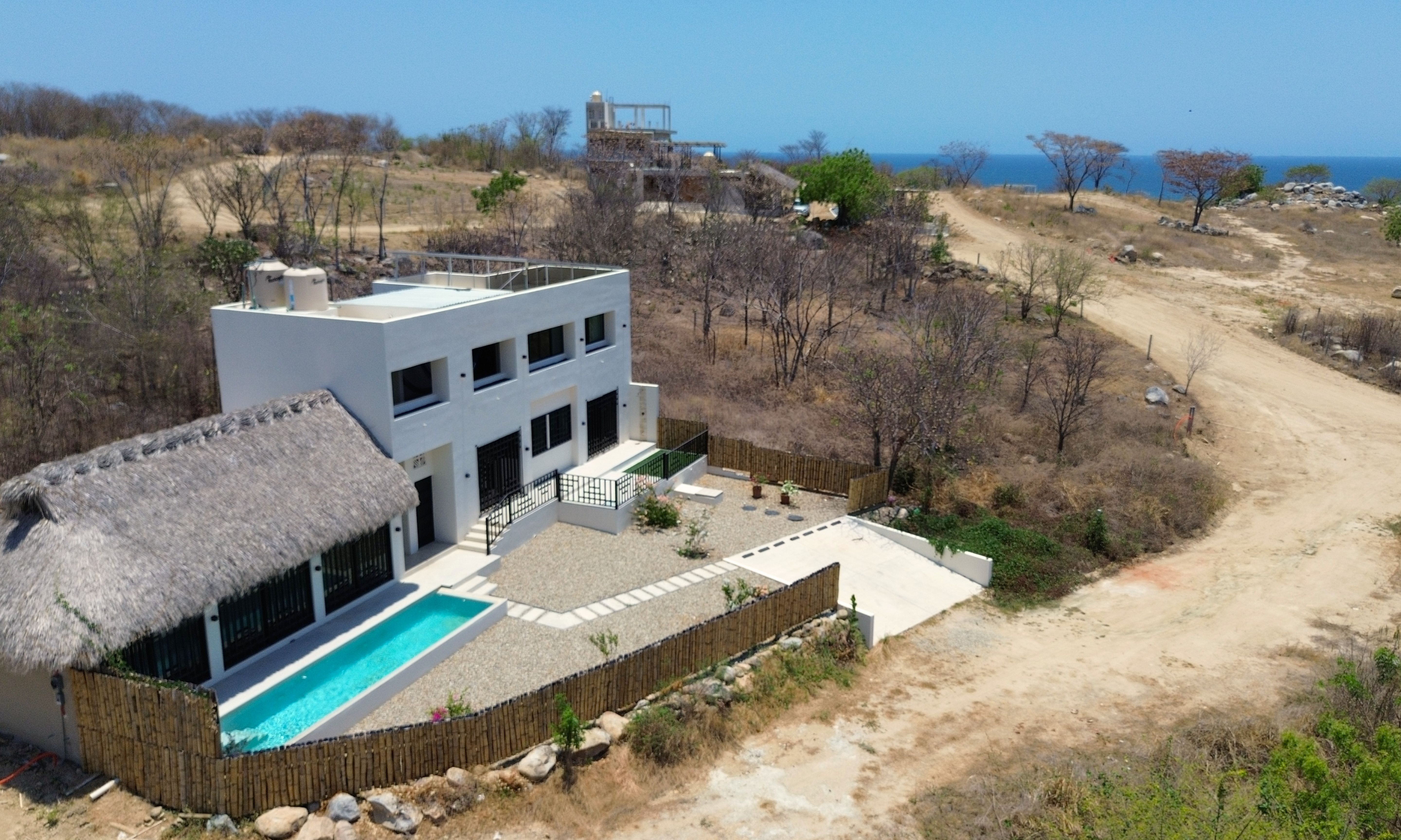 Casa Alice | Oceanview eco villa with pool, near several surf spots