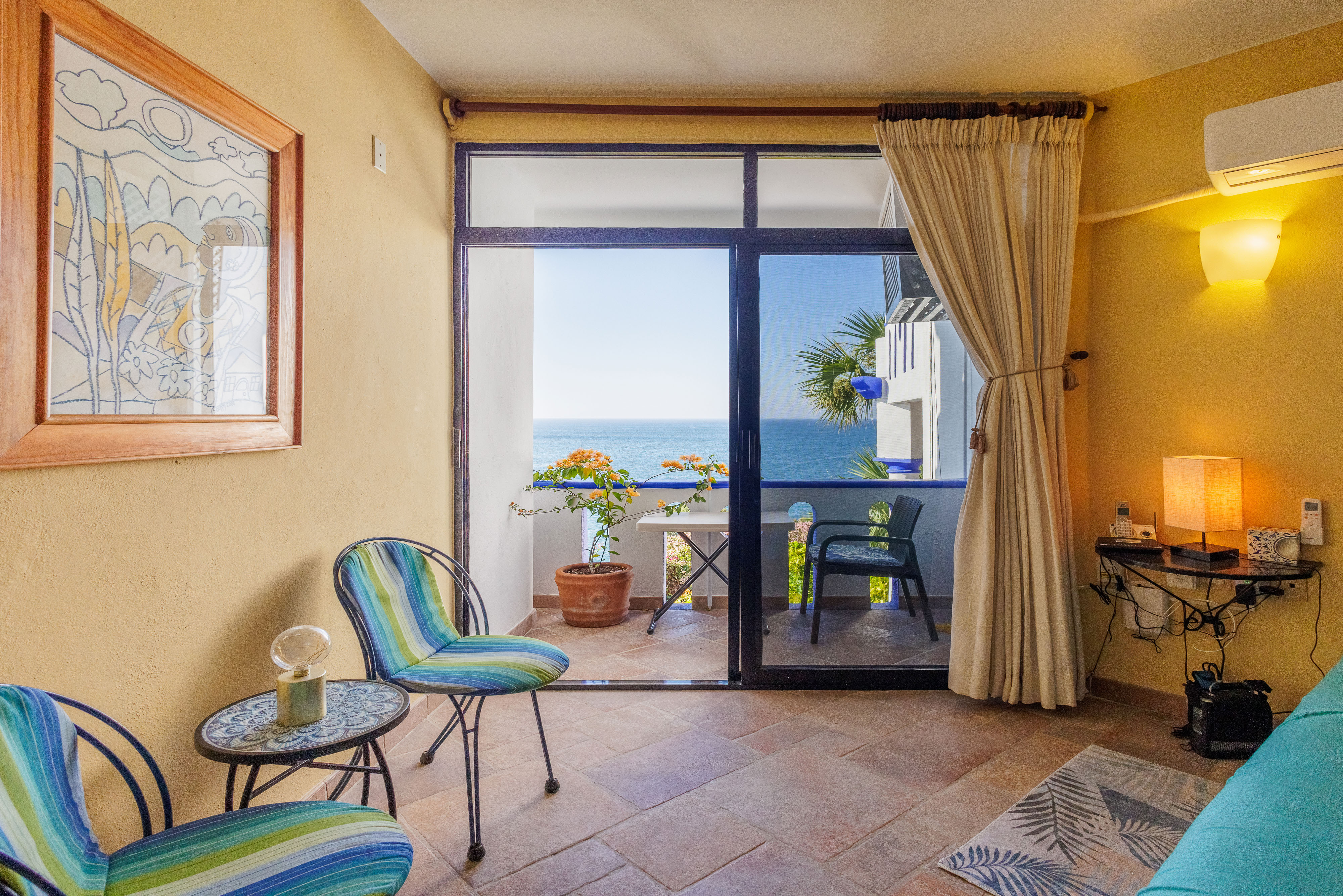 Condo Eglatina | Spectacular panoramic ocean view condo