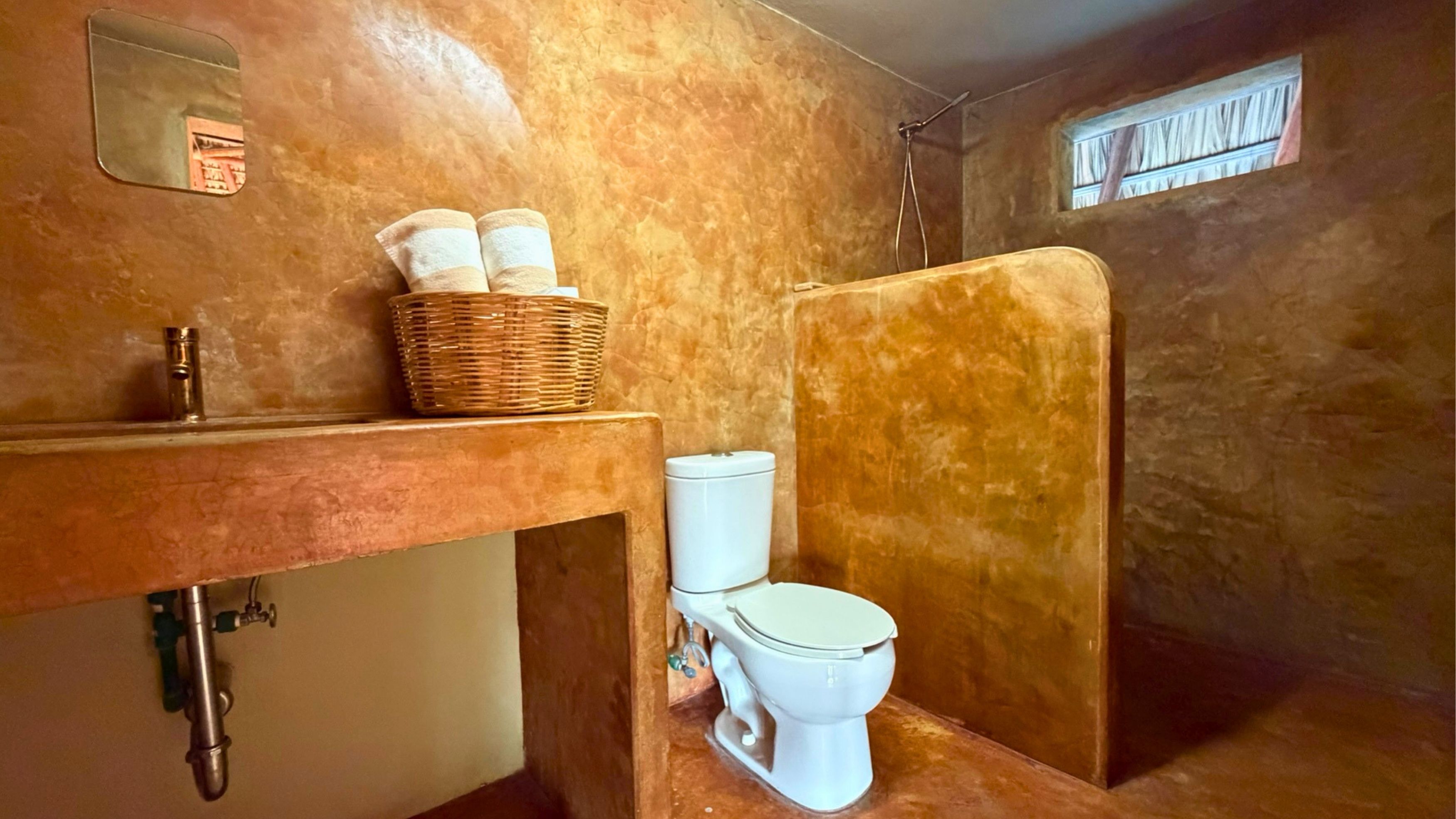 Multi-Unit Property with Panoramic Views, Existing Rental Income & Expansion Potential